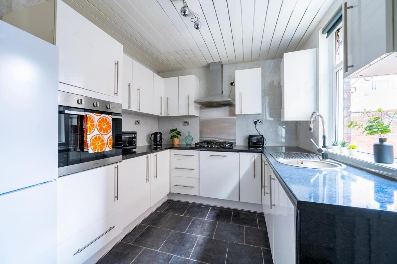 Luxury Liverpool Accommodation ภายนอก รูปภาพ